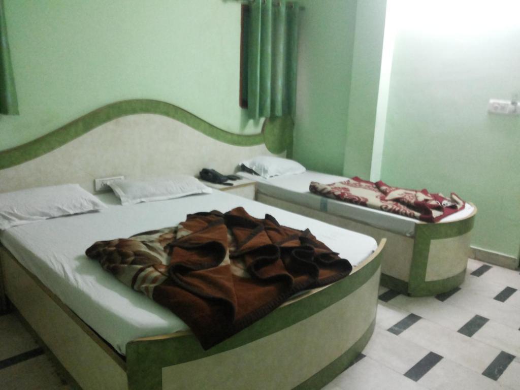 Hotel Neha Inn نيودلهي المظهر الخارجي الصورة